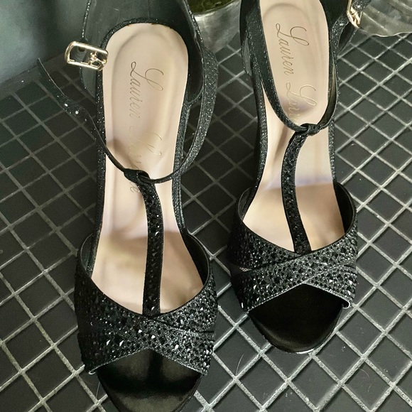 Lauren Lorraine Ness Rhinestone Black Wedge - Picture 5 of 9